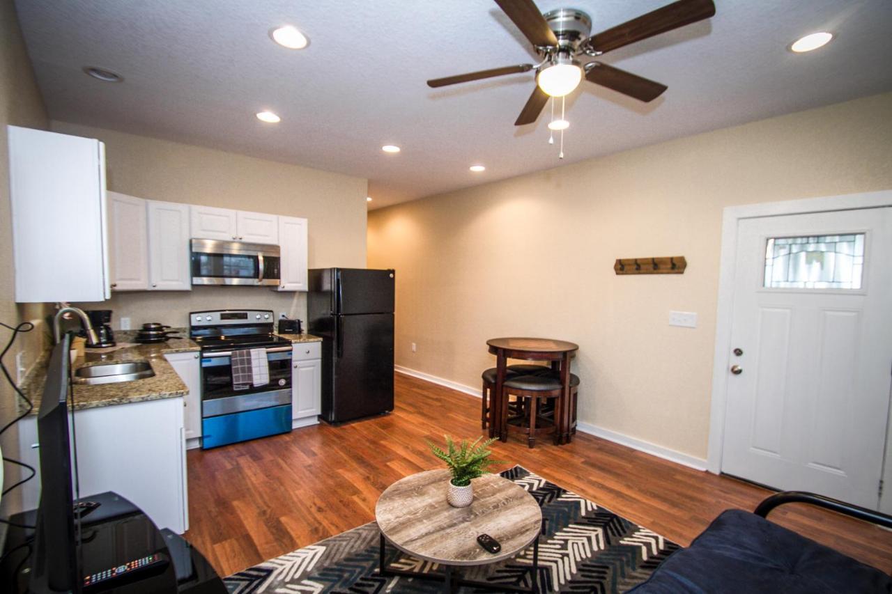 Apartamento Hackberry St #A Renovated 2Br/2Ba Near Downtown San Antonio Exterior foto